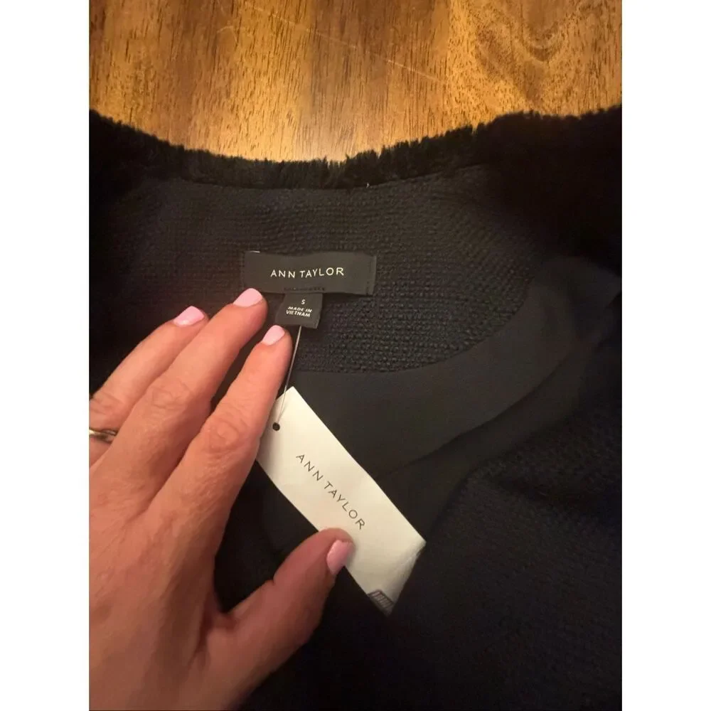 Ann Taylor open front blazer, NWT